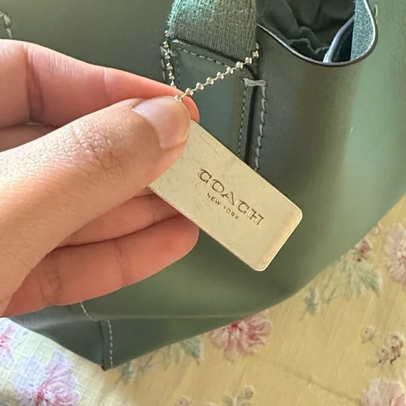 Coach Green Derby Pebble Leather Shoulder Tote Bag - Picture 3 of 7